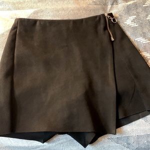 Zara S black faux suede wrap mini skort